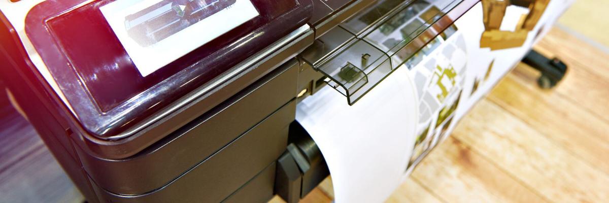 Wide format printer printing 